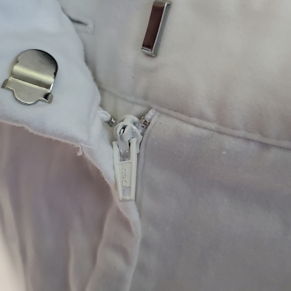 Izod Shorts white sz 14 - Picture 3 of 10